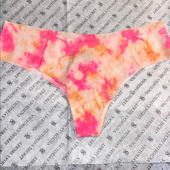 PINK Victoria’s Secret Tie Dye No Show Thongs - Picture 5 of 6